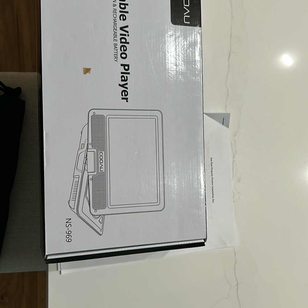 COOAU Portable Video Player - Sleek White NIB